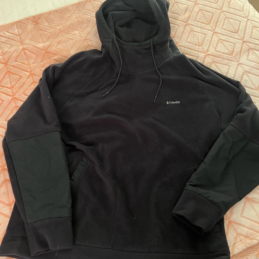Columbia Black Hooded Fleece Pullover